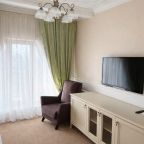 Люкс, Отель Райгонд