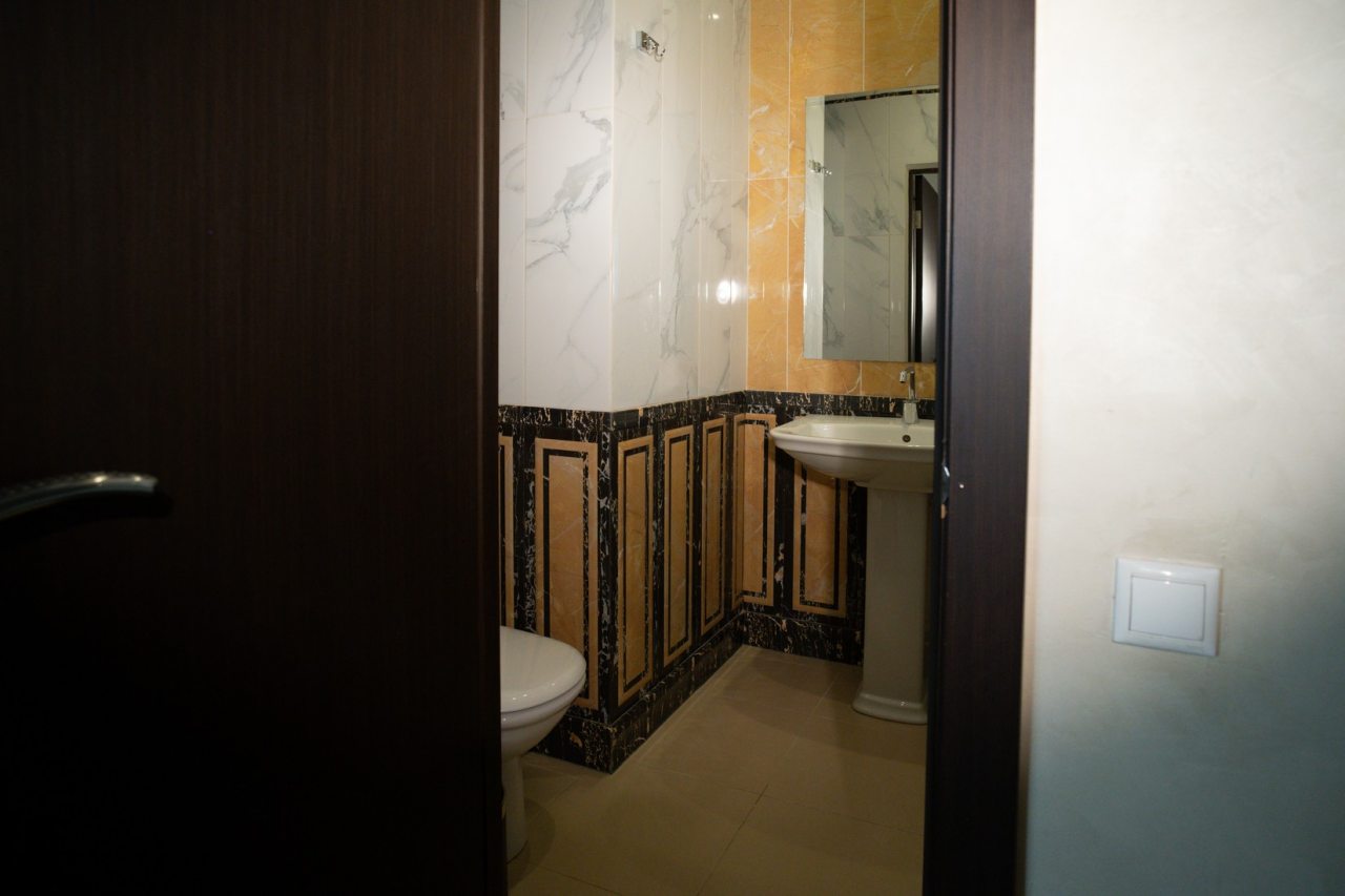 Апартаменты, Отель Аристократ