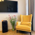 Коттедж, Отель Аристократ