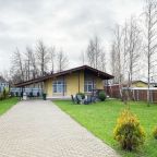 Коттедж, Отель Аристократ