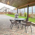 Коттедж, Отель Аристократ