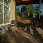 Коттедж (Коттедж 26), Отель Аристократ