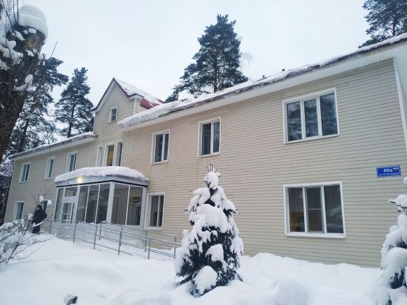 Гостиница Крона, Песочный