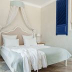 Люкс (Provence люкс с балконом № 40), Отель Лель