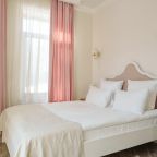 Люкс (Provence люкс двухкомнатный с балконом № 60), Отель Лель