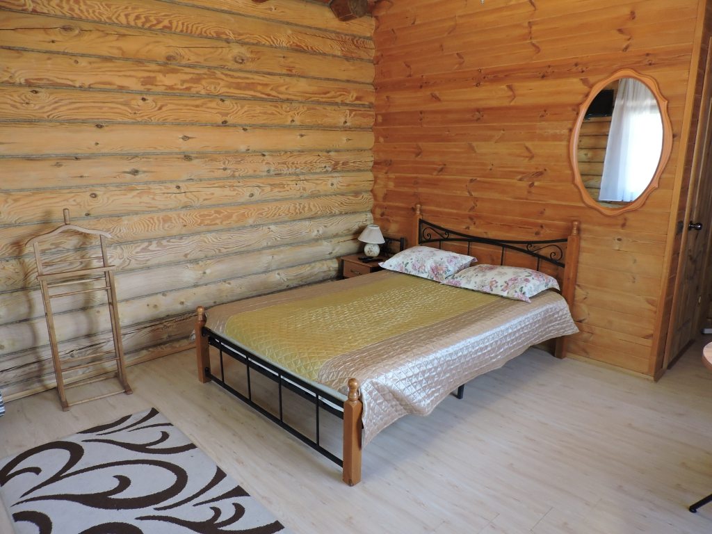 Двухместный (Однокомнатный с двуспальной кроватью) гостиницы Русь Отель, Сарапул
