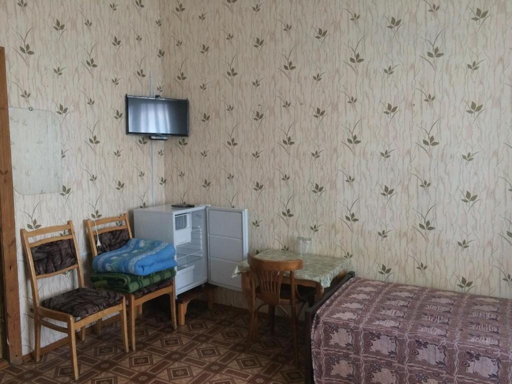 Трехместный (Бюджетный трехместный номер) мотеля Соколье, Липецк