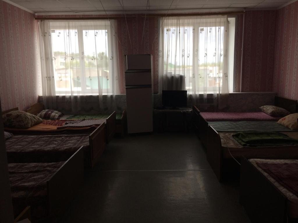 Четырехместный (Стандартный четырехместный номер) мотеля Соколье, Липецк