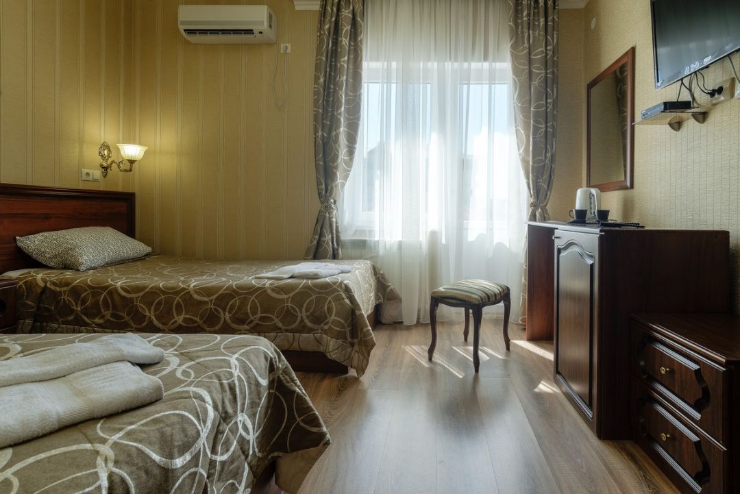 Двухместный (Двухместный номер с кроватью king-size или двумя раздельными кроватями) мини-отеля ТриАрт, Адлер