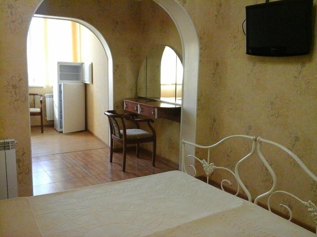 Двухместный (Большой двухместный номер с 1 кроватью или 2 отдельными кроватями) гостевого дома Карина, Сочи