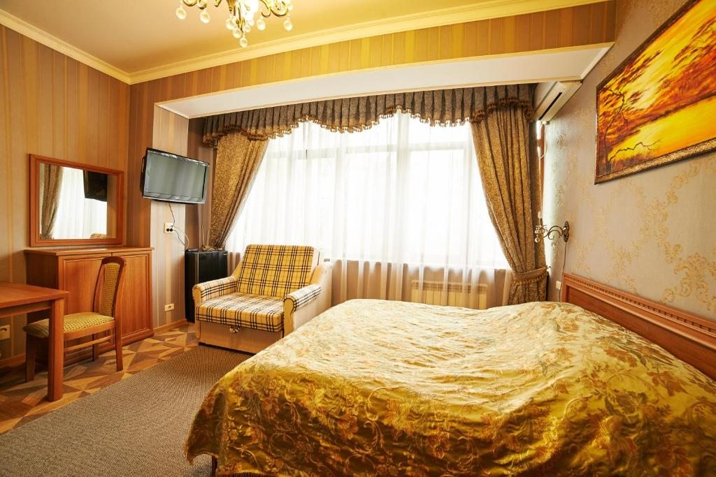 Двухместный (Большой двухместный номер) мини-отеля Аюк, Кисловодск