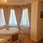 Студио, Гостиница Версаль в Пашковском