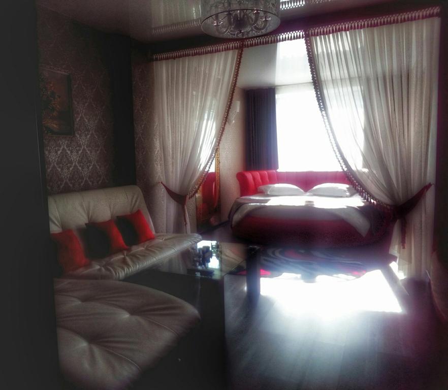 Люкс (№ 8) гостиницы Royal, Новокузнецк
