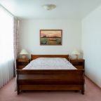 Люкс, Отель Ленинград