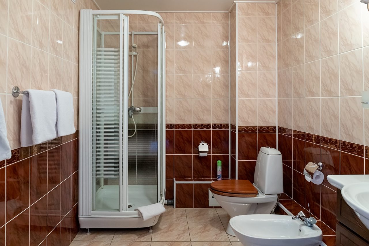 Люкс, Отель Ленинград