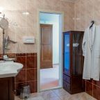 Люкс, Отель Ленинград