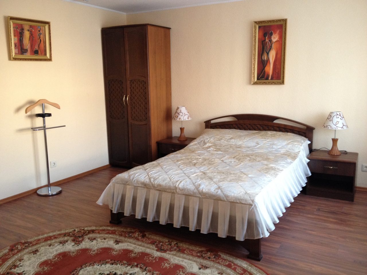 Семейный, Grad Hotel
