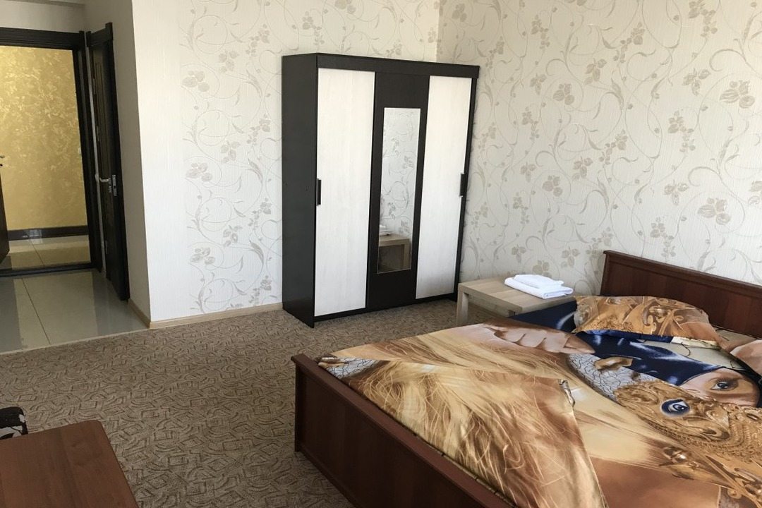 Двухместный (Стандартный 2х местный номер с двухспальной кроватью) гостиницы Панорама, Армавир
