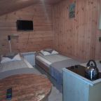 Трехместный (Двухместный эконом), Гостевой дом Сканди