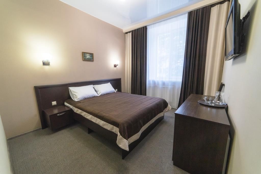 Двухместный (Стандарт, С одной кроватью) гостиницы Ангара-Приоритет, Ангарск