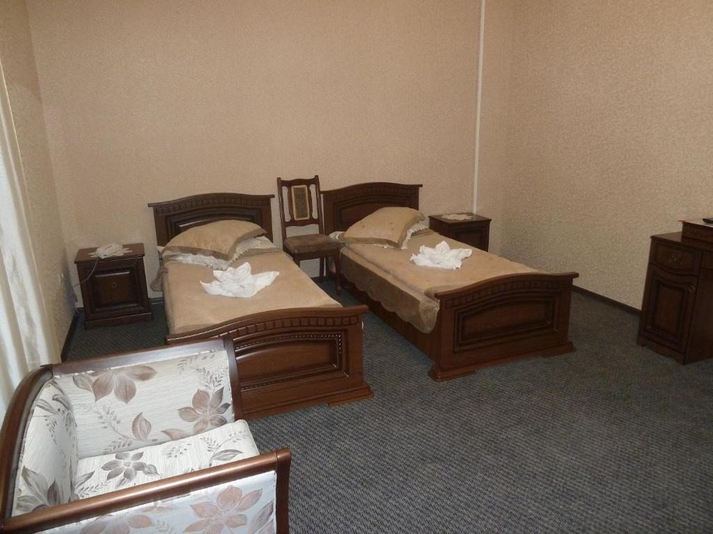 Двухместный (Стандартный двухместный номер с 2 отдельными кроватями) гостиницы Апарт-отель, Ессентуки