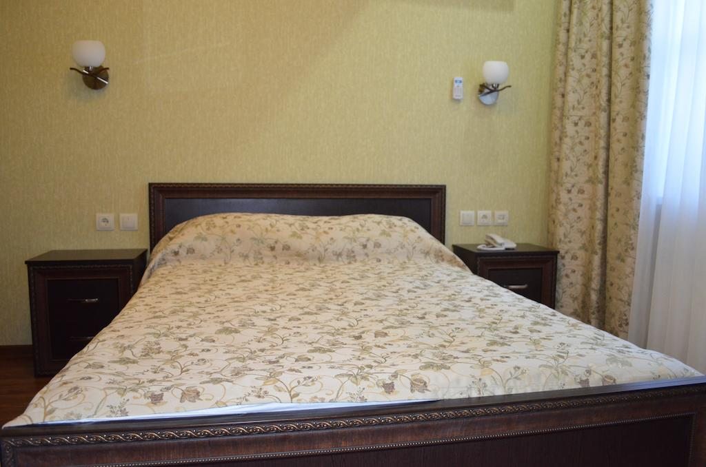 Двухместный (Стандартный двухместный номер с 1 кроватью) отеля Teffi, Ессентуки