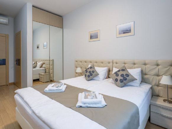 Отель Лота, Санкт-Петербург