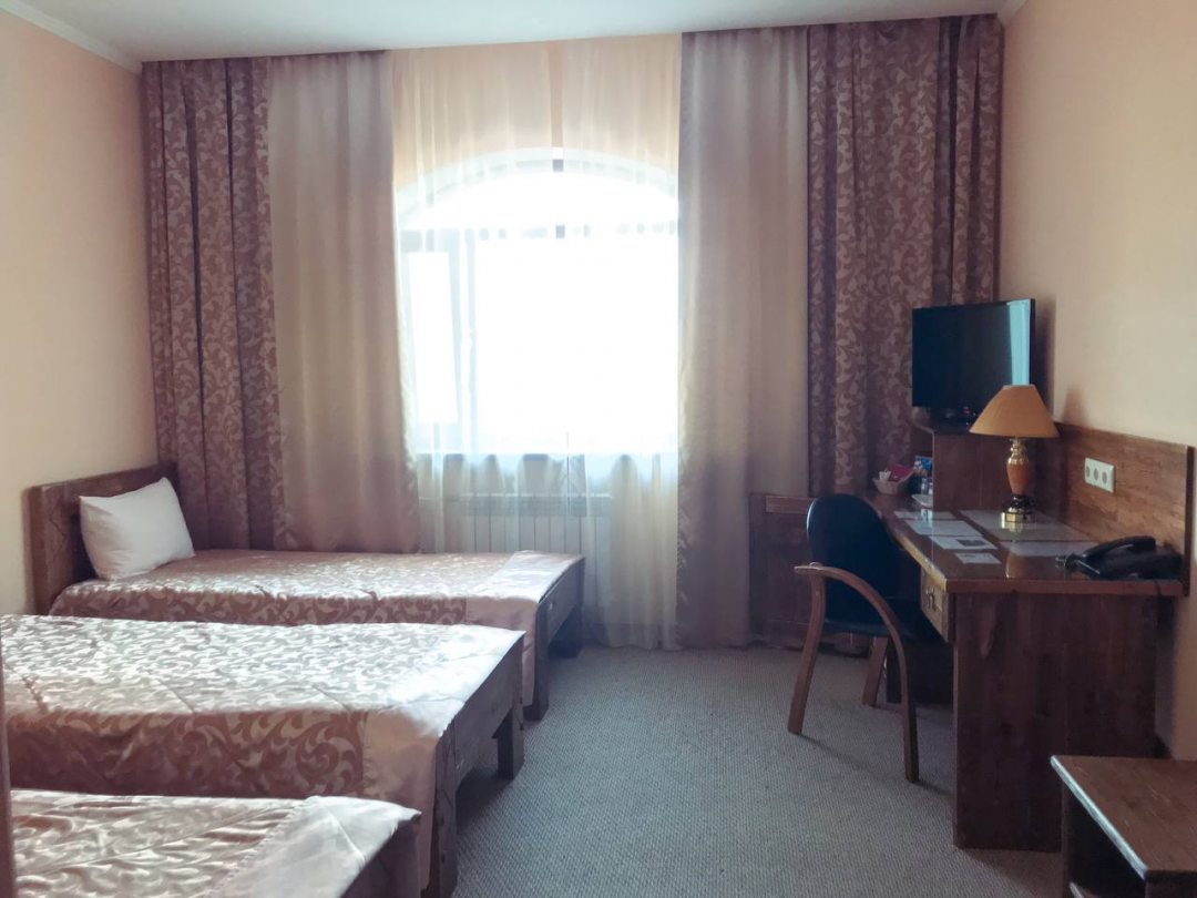 Трёхместный и более (С 3-мя отдельными кроватями) гостиницы Хантыйская горка, Нефтеюганск
