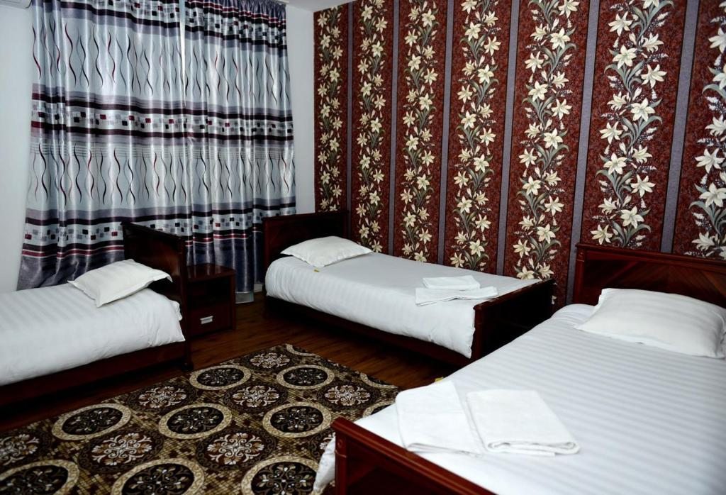 Трехместный (Стандартный трехместный номер) отеля Carat Hotel, Ташкент