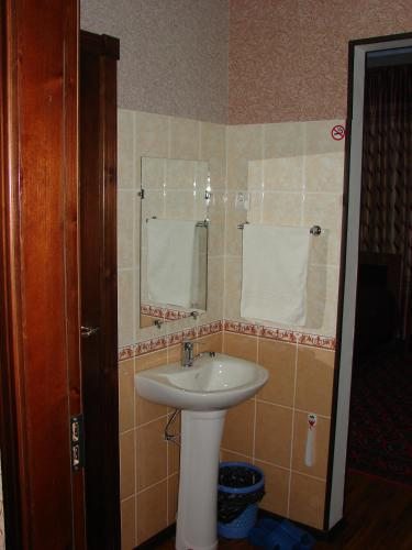 Одноместный (Одноместный номер с душем) гостевого дома Hotel Avesto, Ташкент