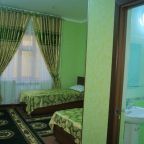 Двухместный (Большой двухместный номер с 2 отдельными кроватями), Hotel Shokhjakhon