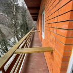 Балкон улучшенного двухместного номера