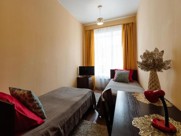 Фотография номера гостиницы Simple Алмаз у мостов