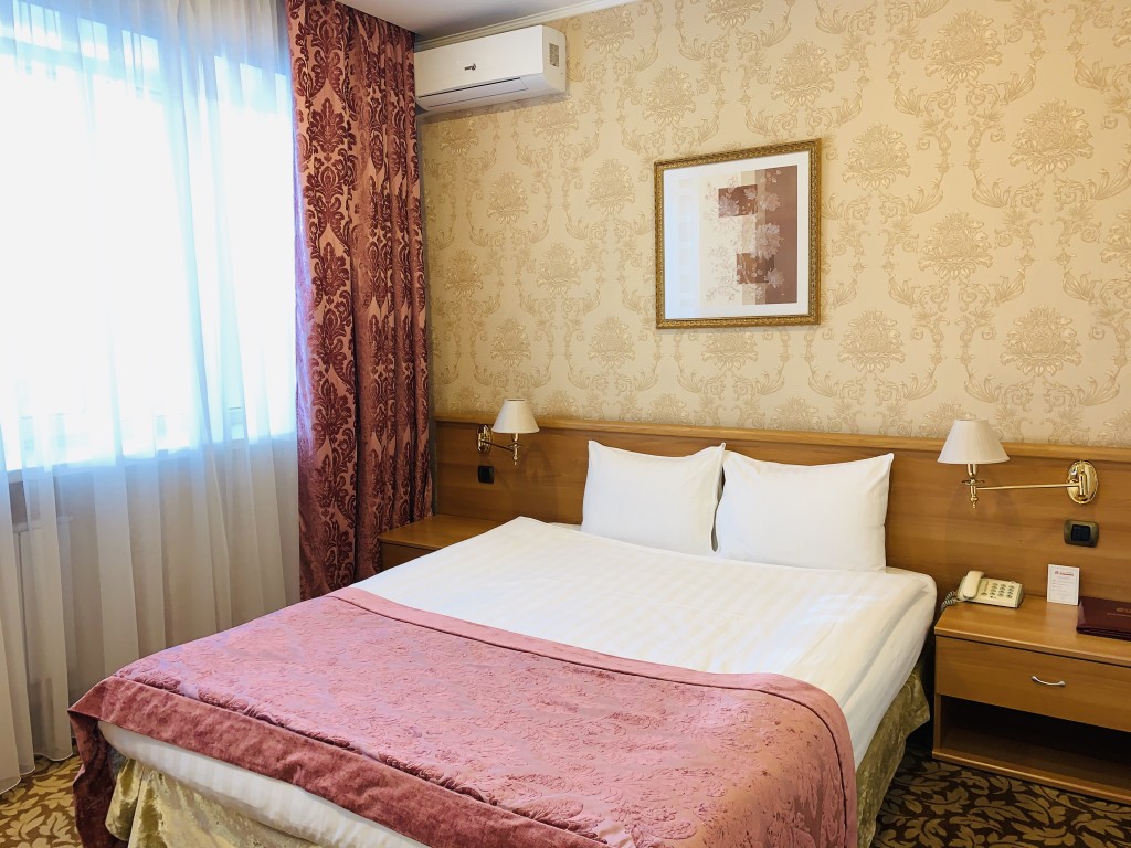 Одноместный (Standard Double) гостиницы Славянка, Челябинск