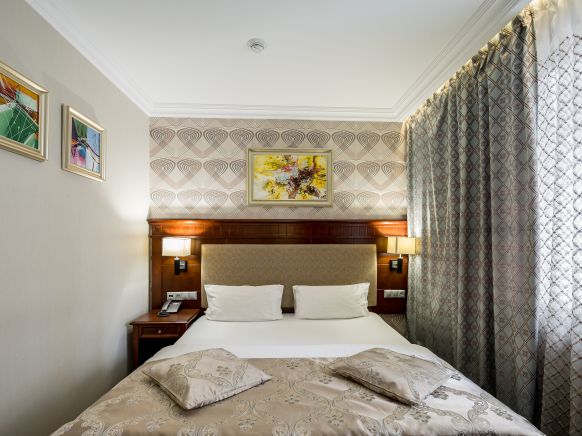 Фотография номера гостиницы Sky Центр Красноярск