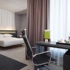 Полулюкс (King Size), Отель Elements Ekaterinburg Hotel 4*