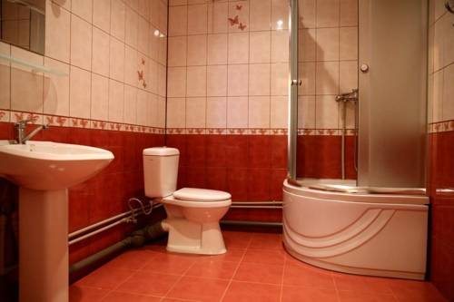 Трехместный (Трехместный номер с общей ванной комнатой) гостевого дома Маджента, Поповка, Крым