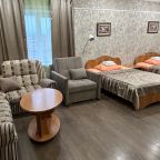 Двухместный (С тремя полутороспальными кроватями номер 14), Гостиница Ямская