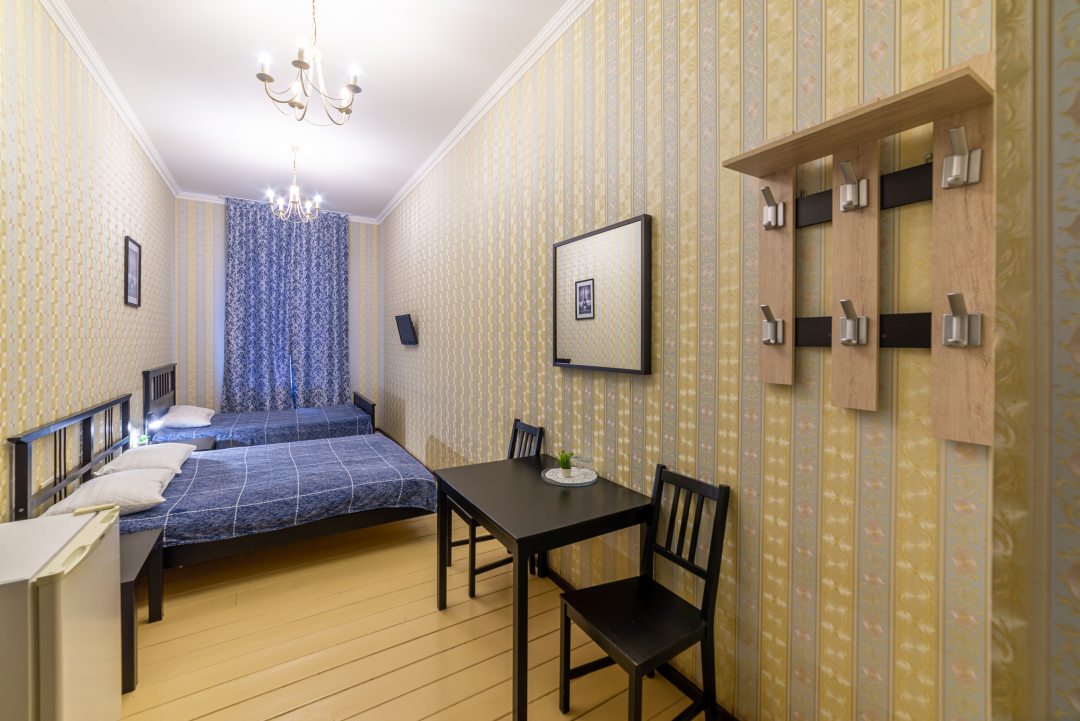 Двухместный (Эконом c 2-мя кроватями и  общей ванной комнатой) гостиницы Викена, Санкт-Петербург