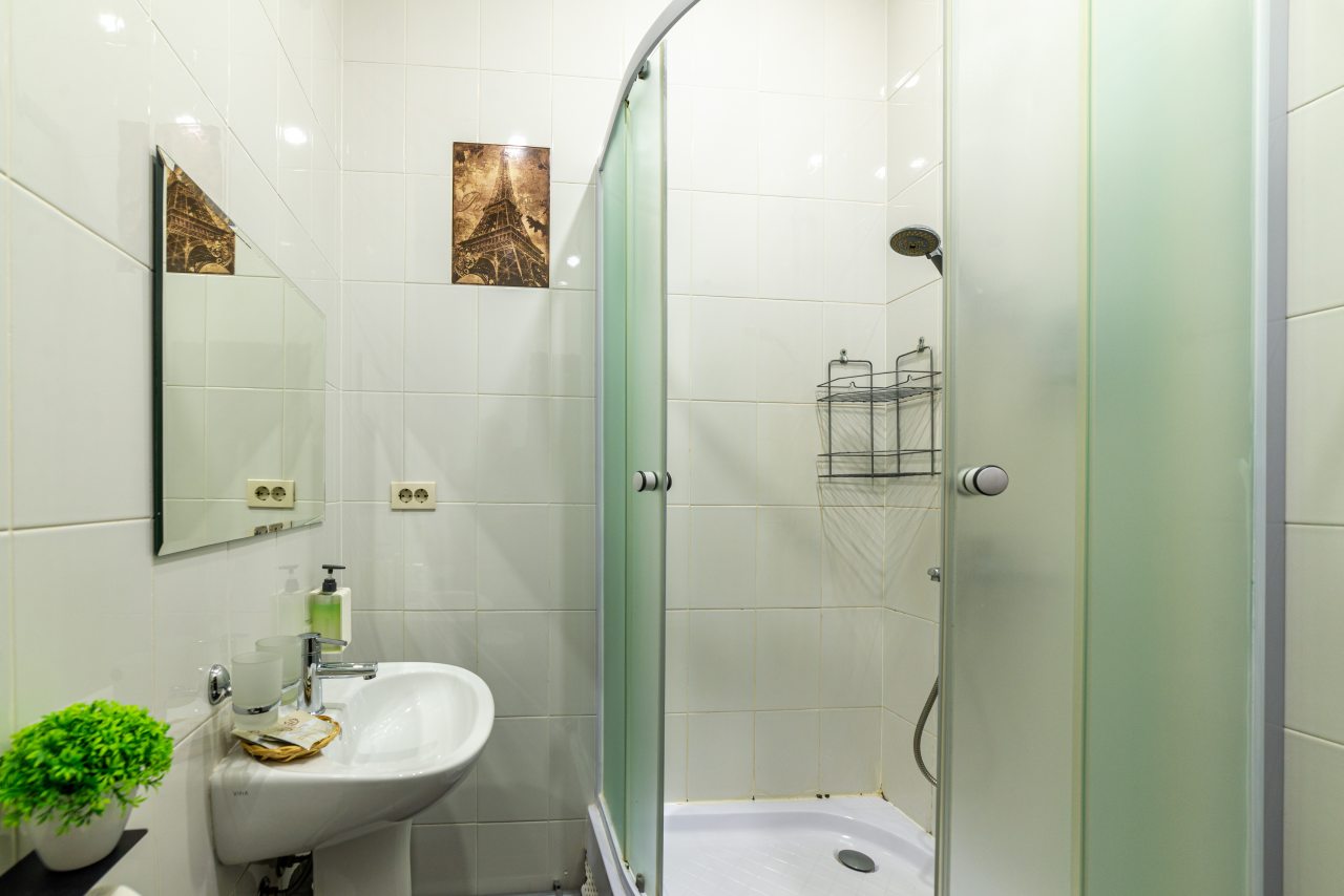 Душевая кабина