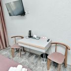 Уютный стандартный номер с одной двуспальной кроватью