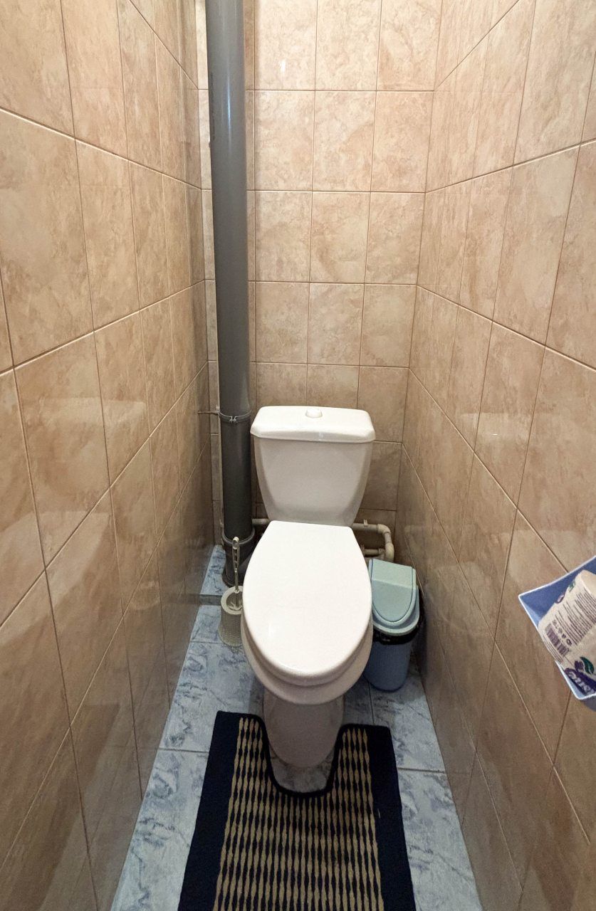 Семейный, Гостиница Улей