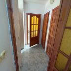 Семейный, Гостиница Улей