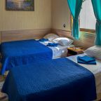 Семейный, Гостиница Улей