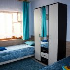 Семейный, Гостиница Улей