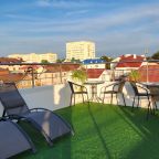 Терраса для загара, Гостиница Улей