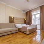 Четырехместный (Студия люкс), Гостевой дом Гранат