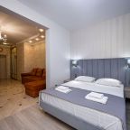 Апартаменты (Двухкомнатные с кухней), Гостевой дом Гранат
