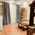 Двухместный (Стандарт двухкомнатный с 1 двуспальной кроватью), Отель Люкс