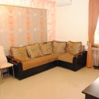 Апартаменты (Трехкомнатный), Гостевой дом Рассвет